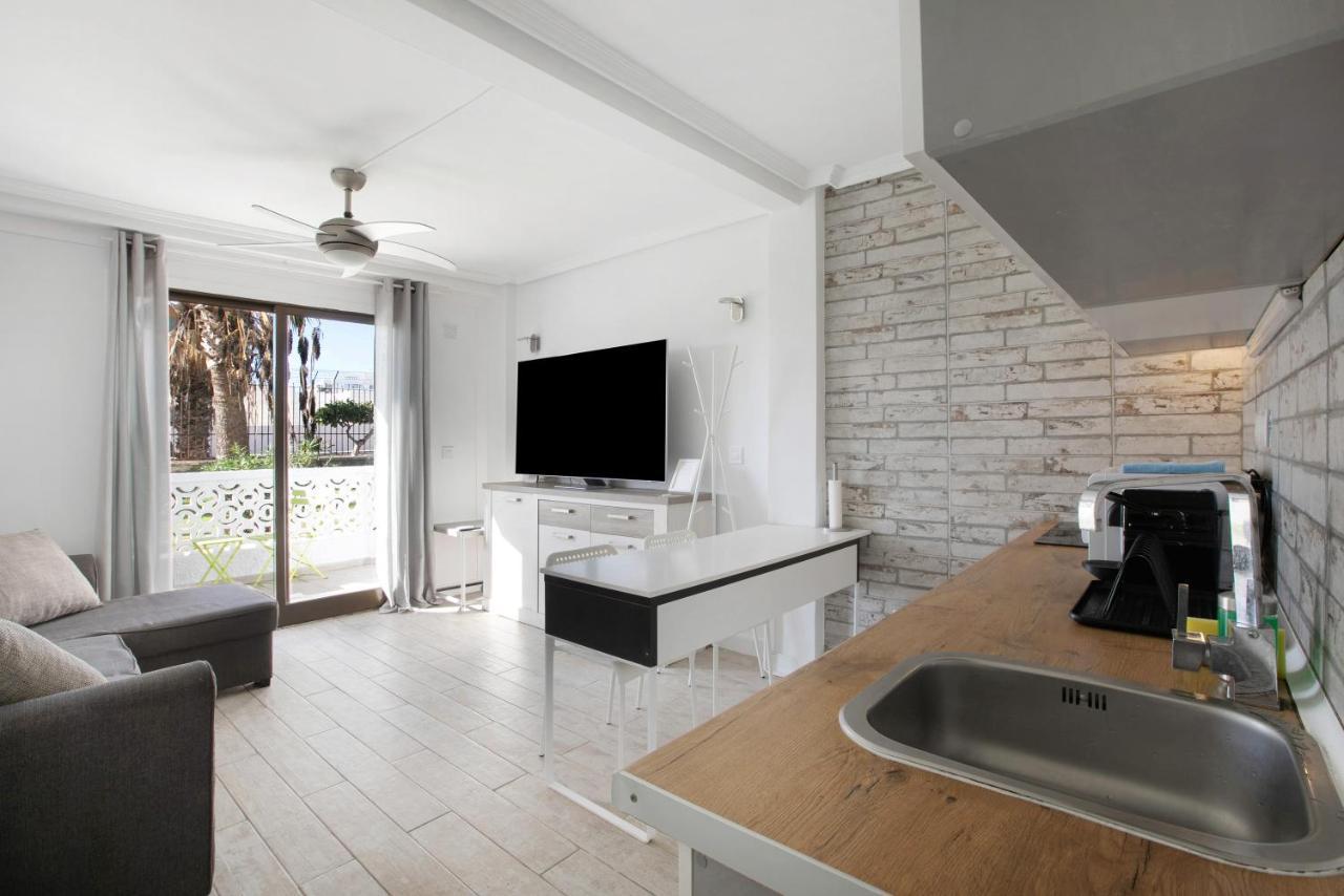 Apartment At 30 Mts From Sea Playa de las Americas  Exterior photo